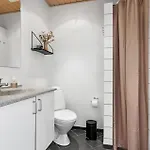 2 Bedroom In