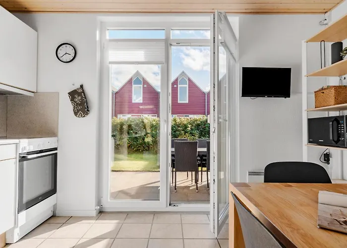 Дом отдыха 2 Bedroom In Norre Nebel